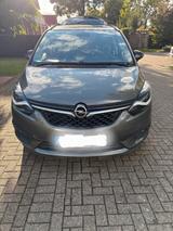 Opel Zafira Tourer - gebrauchte Opel Zafira Tourer aus dem Jahr 2018
