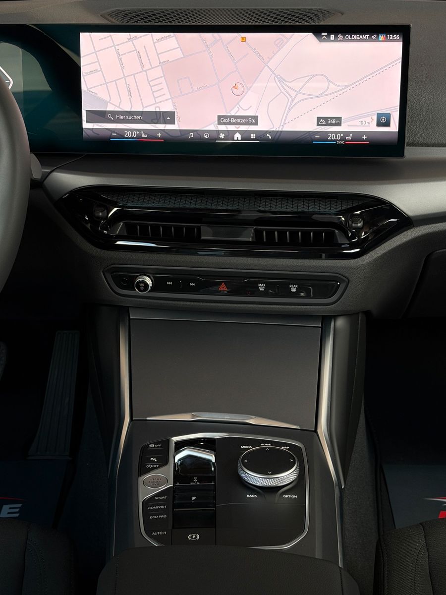 Fahrzeugabbildung BMW 318i Limo Cockpit+ Alarm Ambiente 3-ZKlima CAM