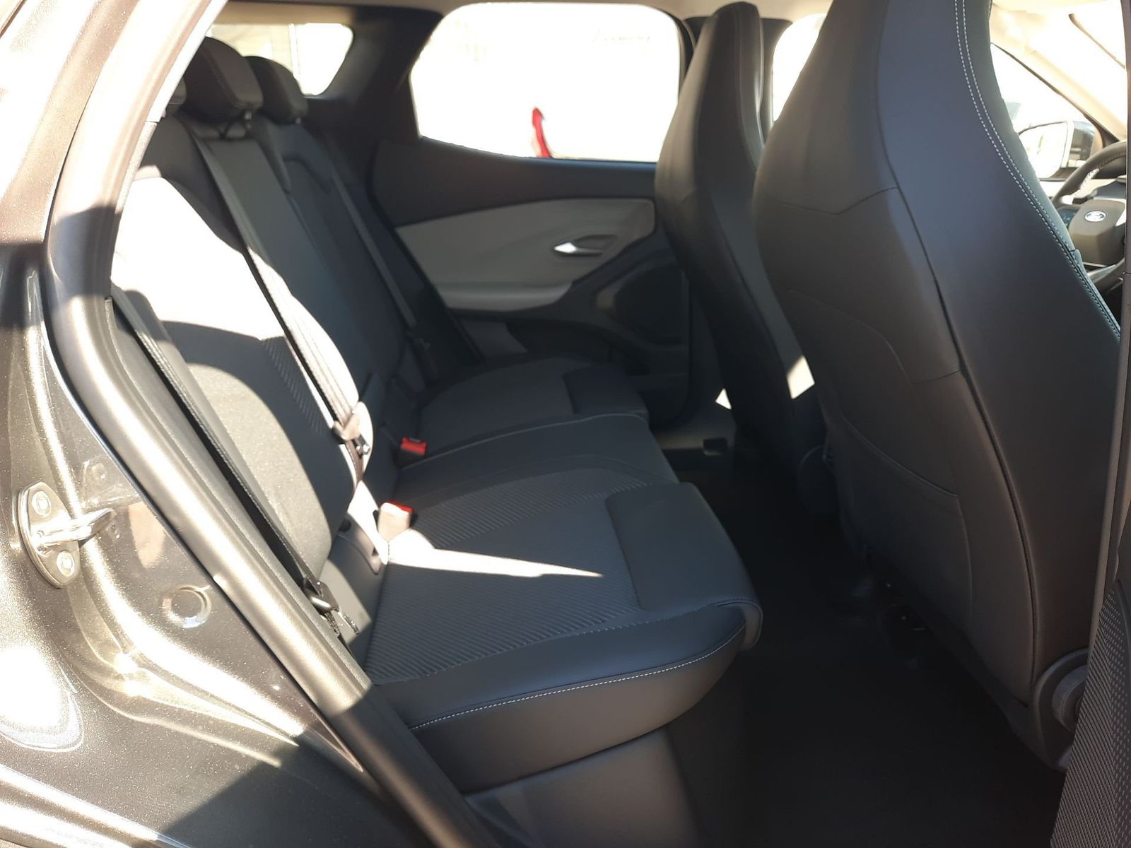 Ford Explorer - Bild 26