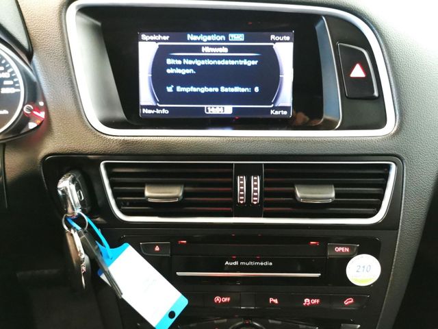 Audi Q5 3.0 TDI  quattro Navi PDC Panorama