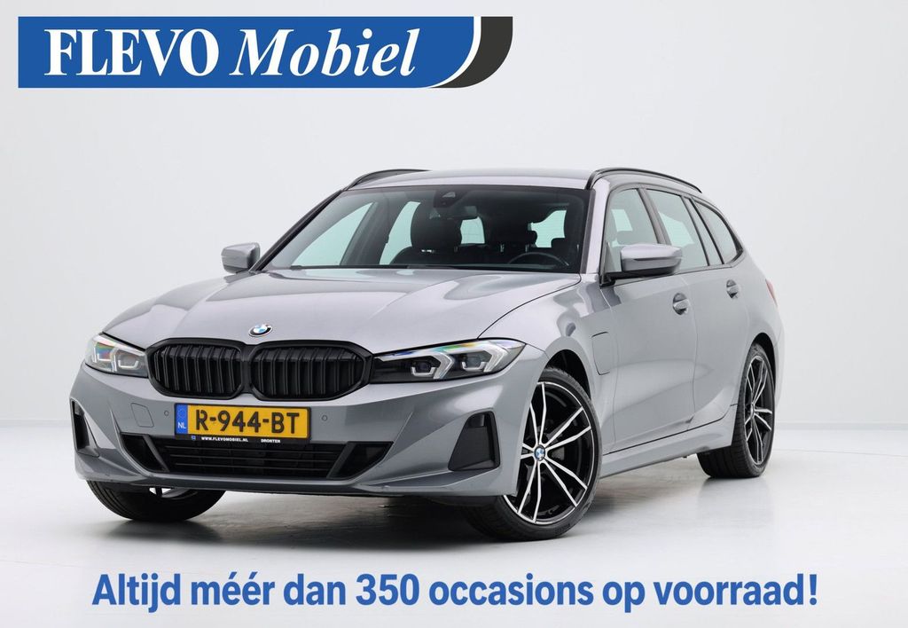 Image of BMW 320