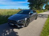 Mercedes-Benz CLA 220 Shooting Brake CLA 220 d 190PS - graue Mercedes-Benz CLA 220 Shooting Brake