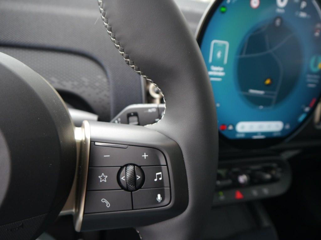 MINI Countryman C A. +PANODACH+HUD+PAKET M+LED+DAB
