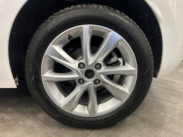 Opel Corsa F Elegance *Kamera*PDC*