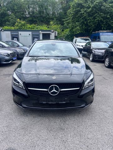 MERCEDES-BENZ CLA 200 Shooting Brake*AUTOMATIK*EURO6*1HAND