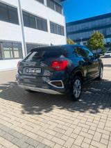 Audi Q2 35 TDI S tronic Advanced - Audi Q2 in Augsburg