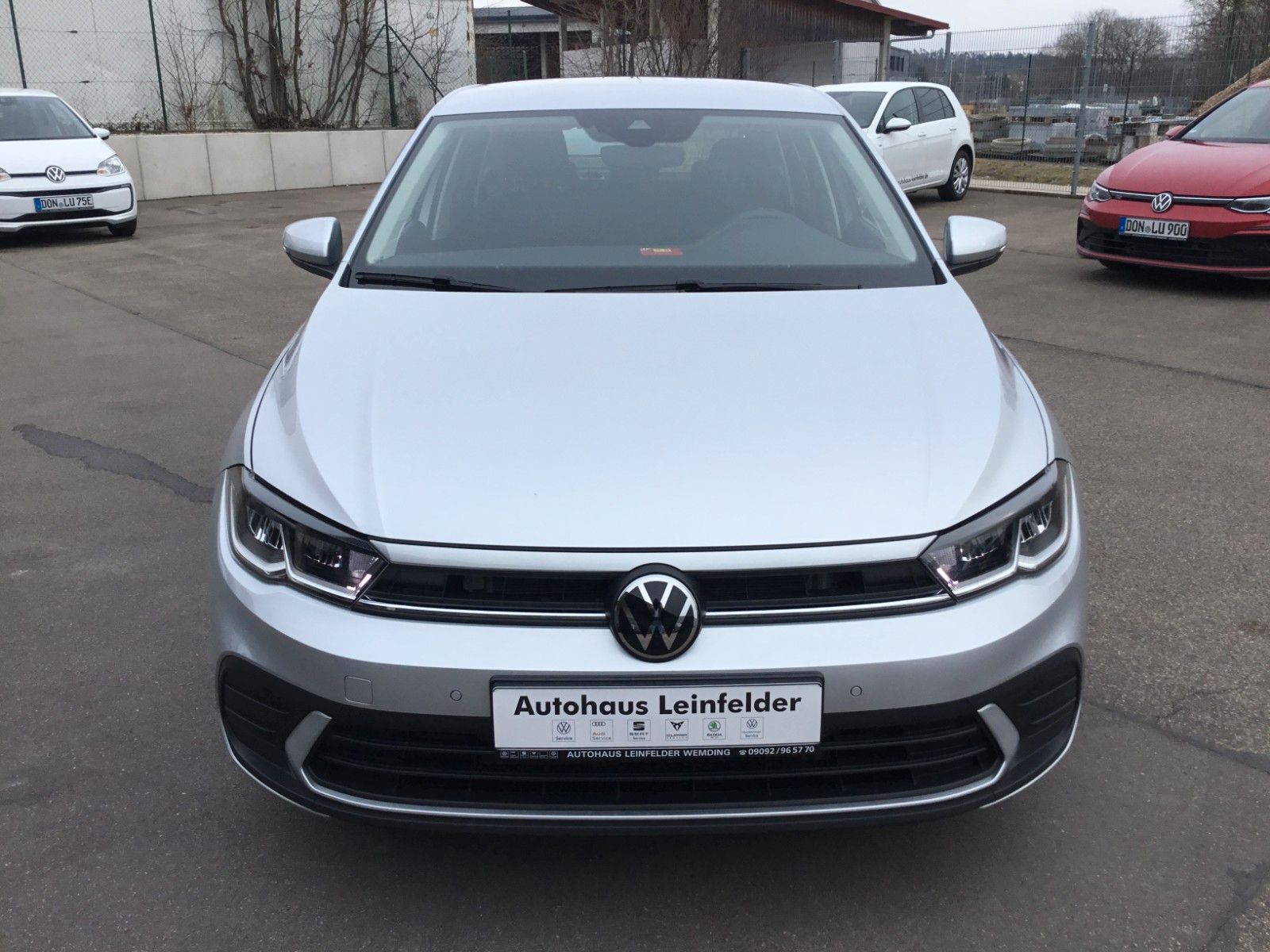 Fahrzeugabbildung Volkswagen Polo 1.0 TSI DSG Life+LED+Kamera+AppConnect+ACC