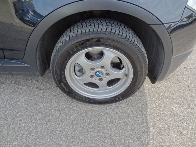 Fahrzeugabbildung BMW X3 2.0d/4x4/2.Hand/SitzH/TopZustand/Alu/