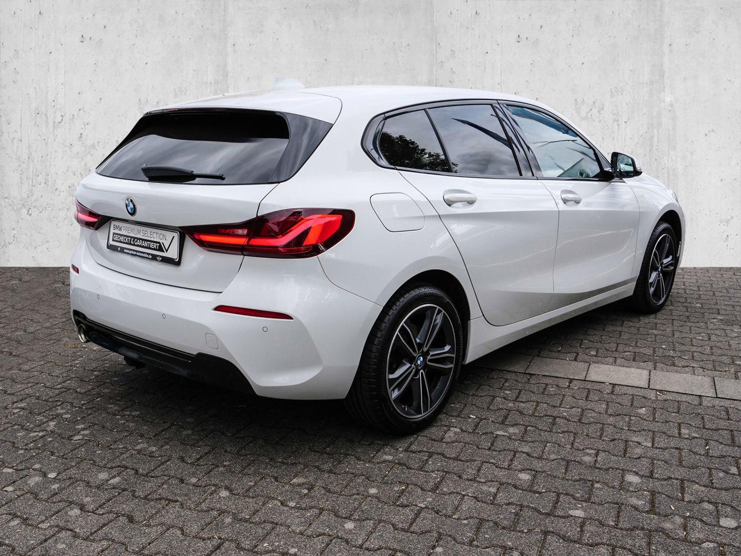 BMW 118i AHK+NAVI+LED+PDC+TEMPOMAT+KLIMA