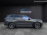 BMW X7 M60 i SKYLOUNGE|MERINO|6.SITZER|B&W|STHZ|HUD - graue BMW X7 M60