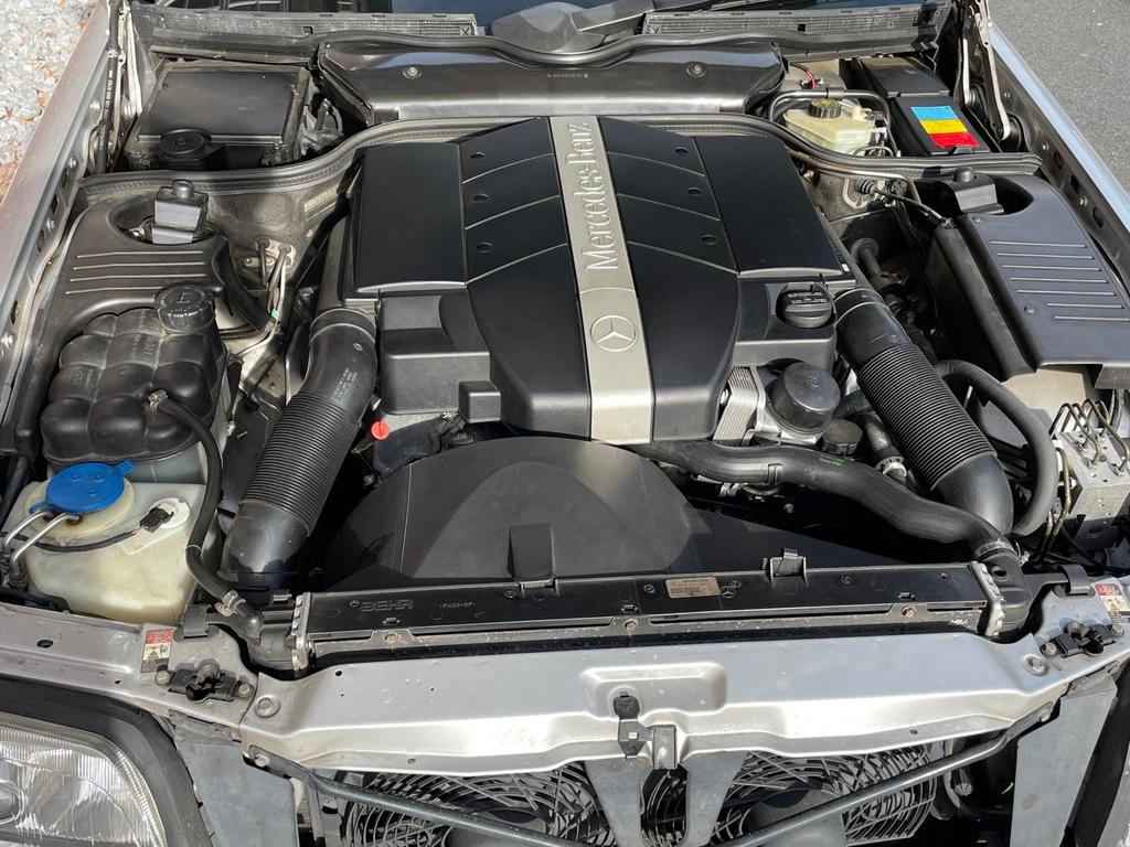 Mercedes-Benz SL 320