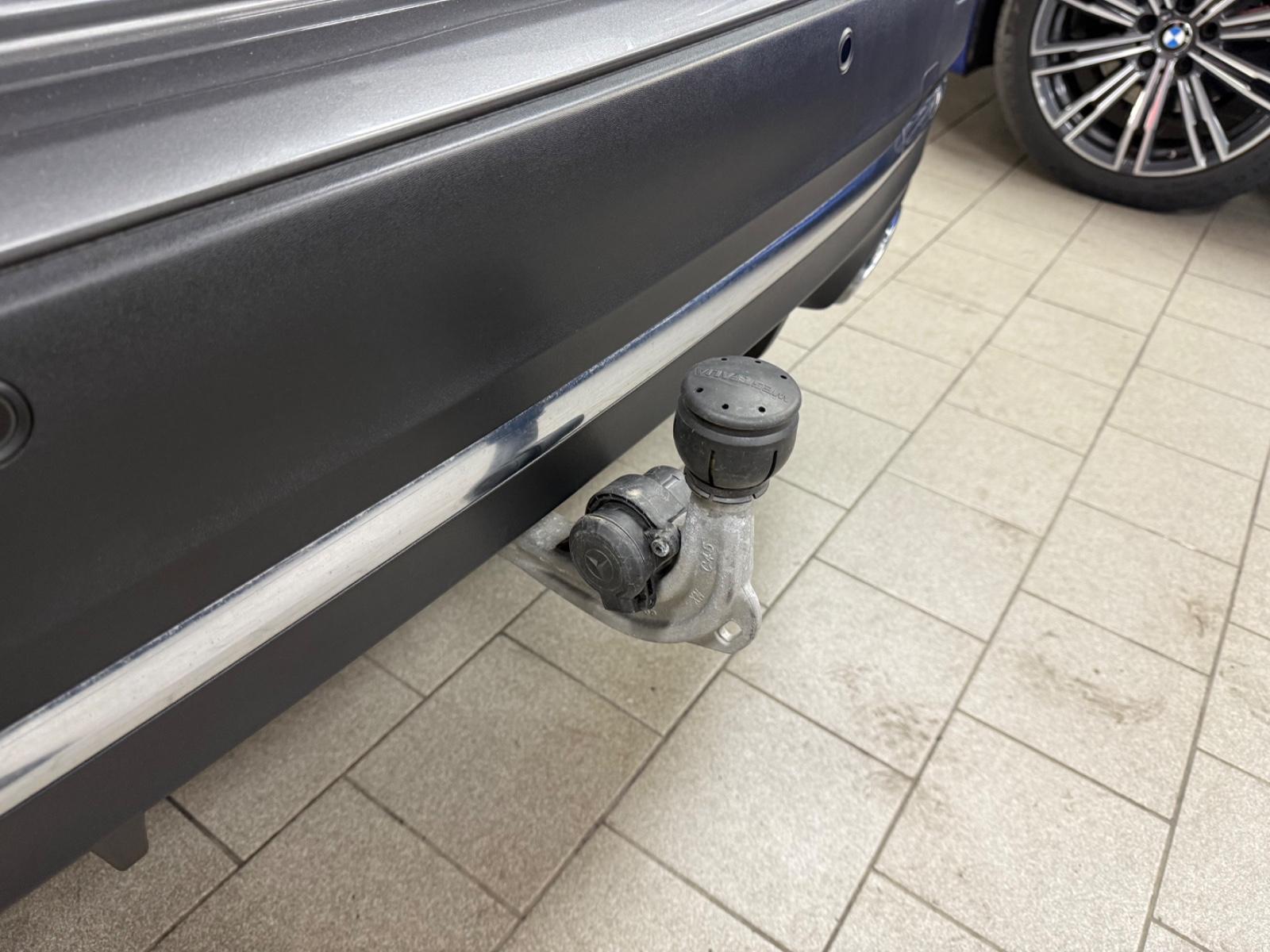 Mercedes-Benz GLA 220 d*AMG-LINE*AHK*MBUX*19 ZOLL*PARK-ASSIST*