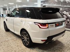 Fahrzeugabbildung Land Rover Range Rover Sport 3.0 SDV6 HSE (PANO/APPLE/CAMER