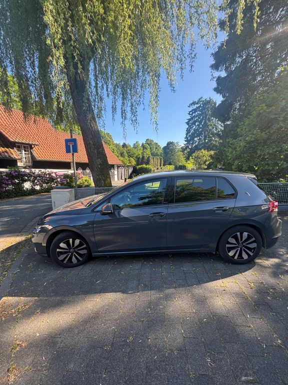 Image of Volkswagen Golf