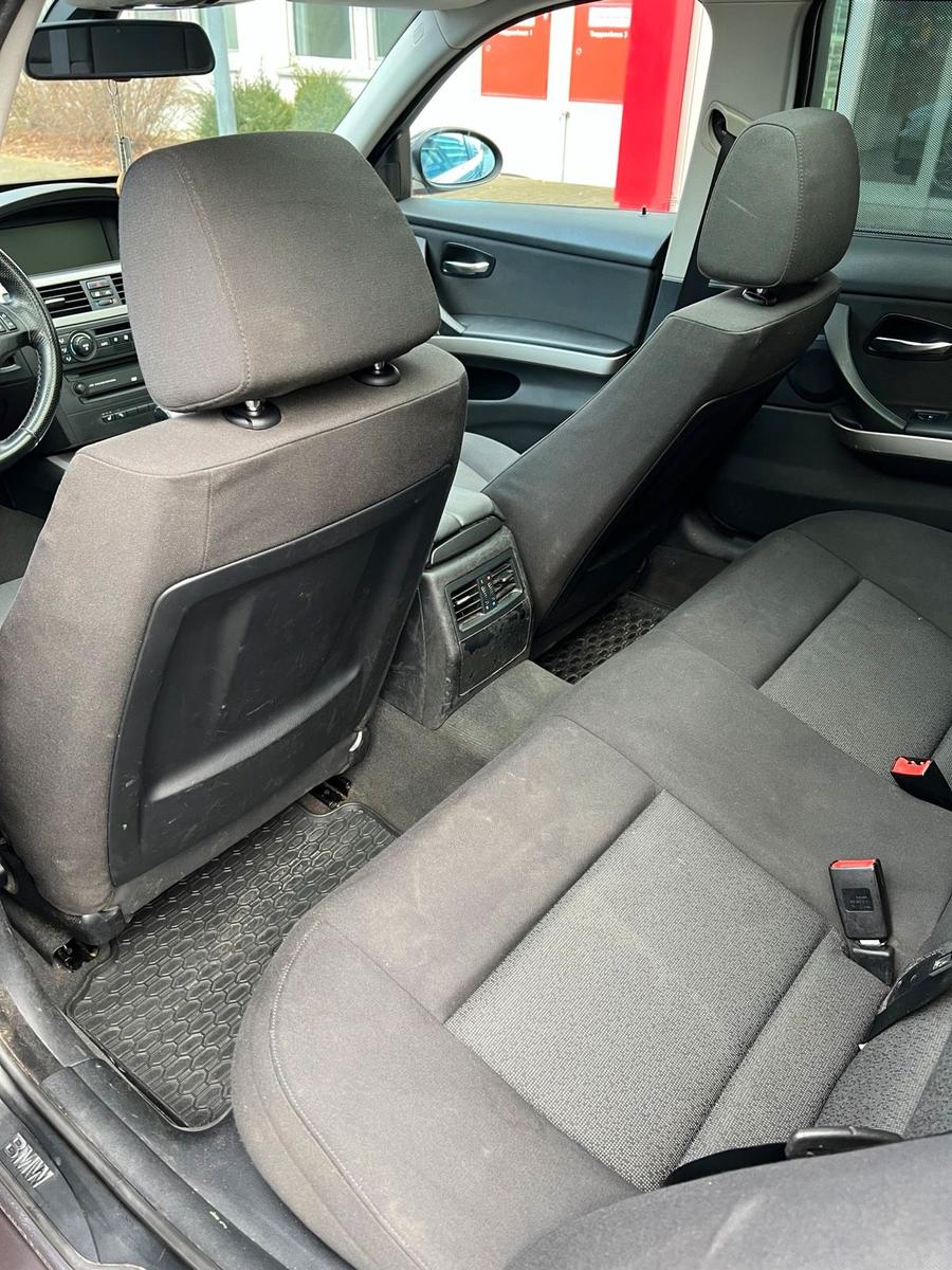 BMW 320 2006 — photo 12