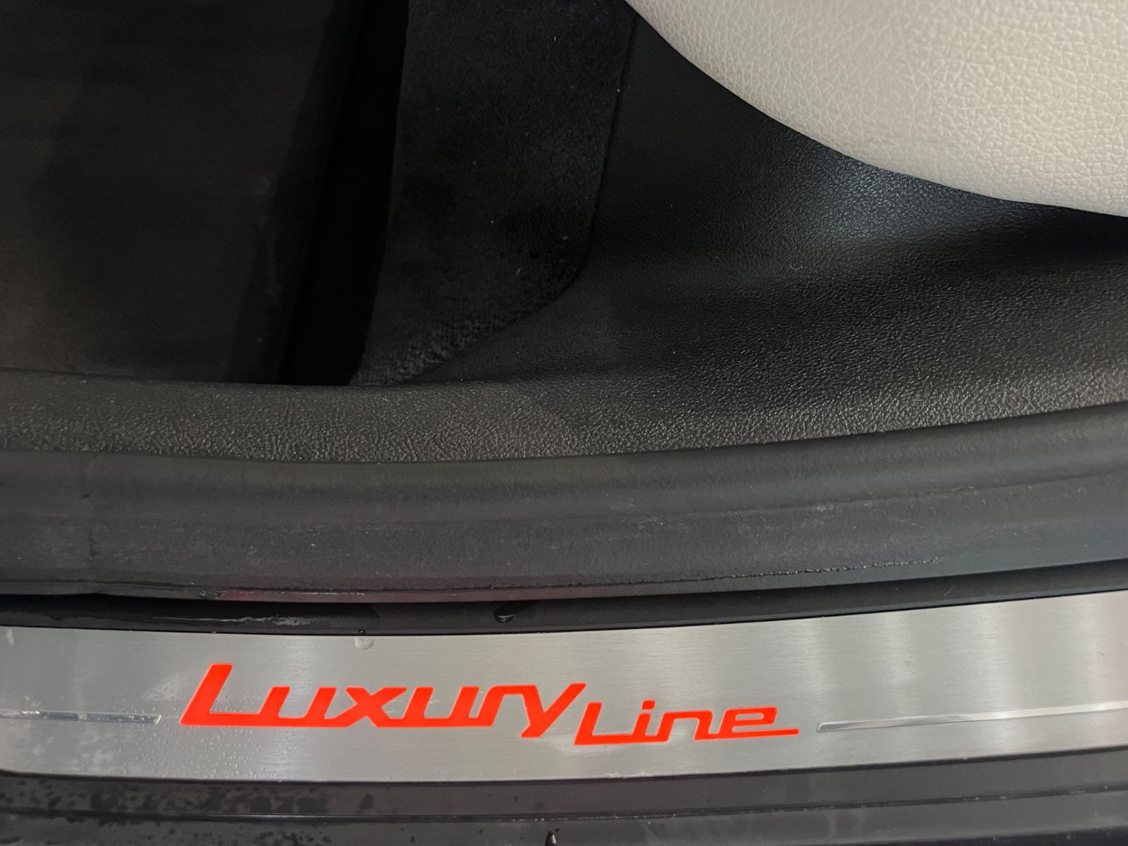 Fahrzeugabbildung BMW 525 d Lim. Luxury Line * SCHIEBEDACH *AMBIENTE*