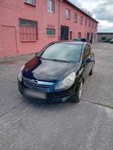 Opel Corsa D - Opel Corsa aus 2006 mit Diesel-Antrieb