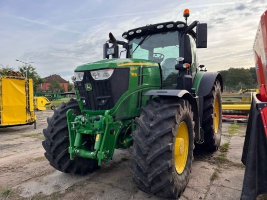 John Deere 6250R