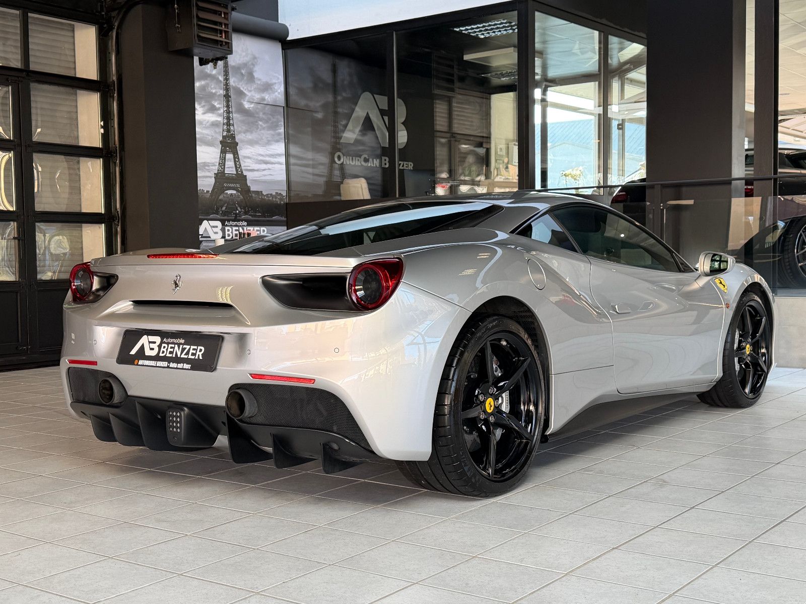 Fahrzeugabbildung Ferrari 488 GTB GTB Coupé DCT/SCUDERIA/KAMERA/
