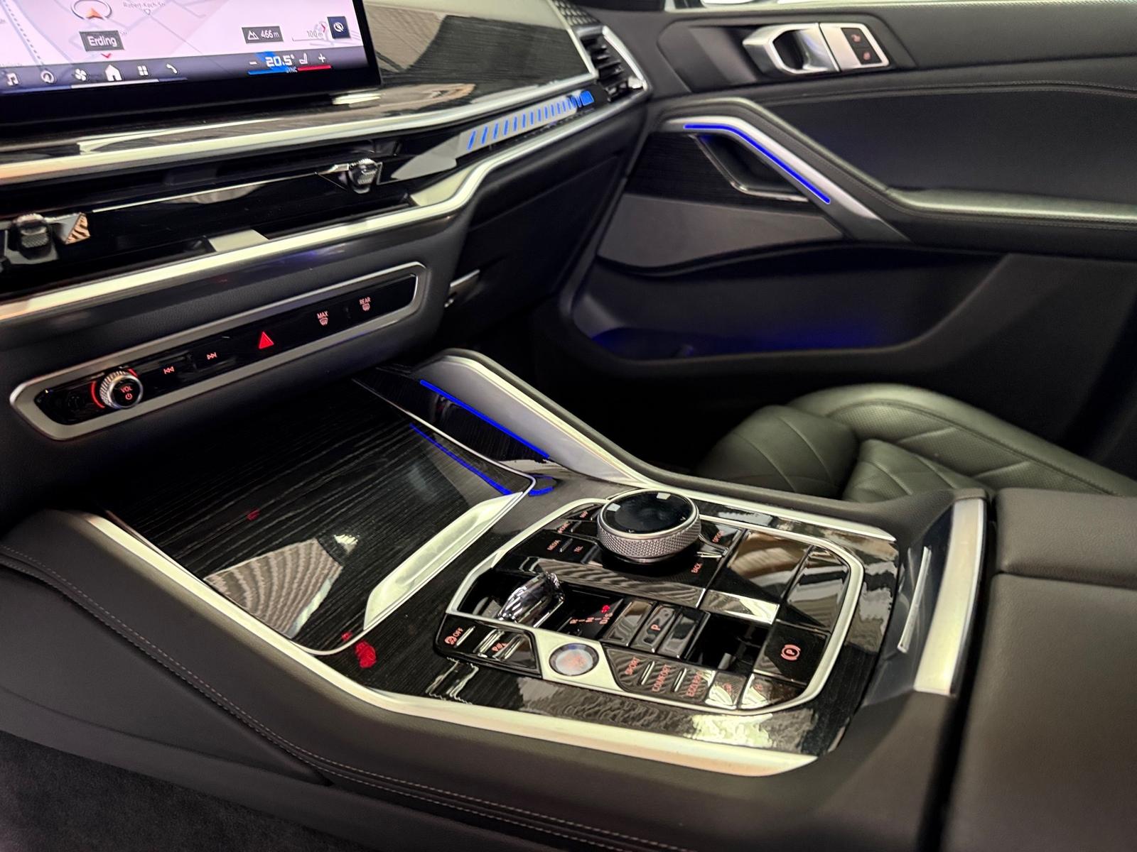 BMW X6i M60 xDrive*aLED*Navi*360*AHK*H&K*22"*Ambient