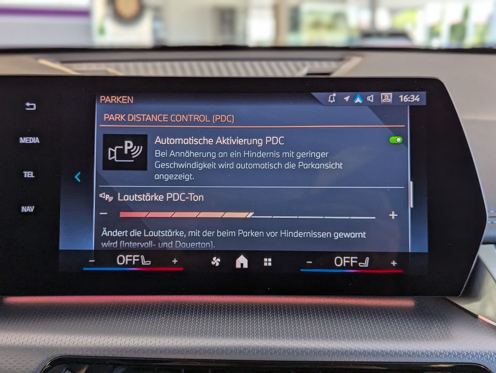 BMW X1 18 d M-Sport Pano Premium-Travel-Paket AHK - Image 33