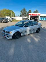 BMW E46 320d - BMW 320 aus 2002: 320d