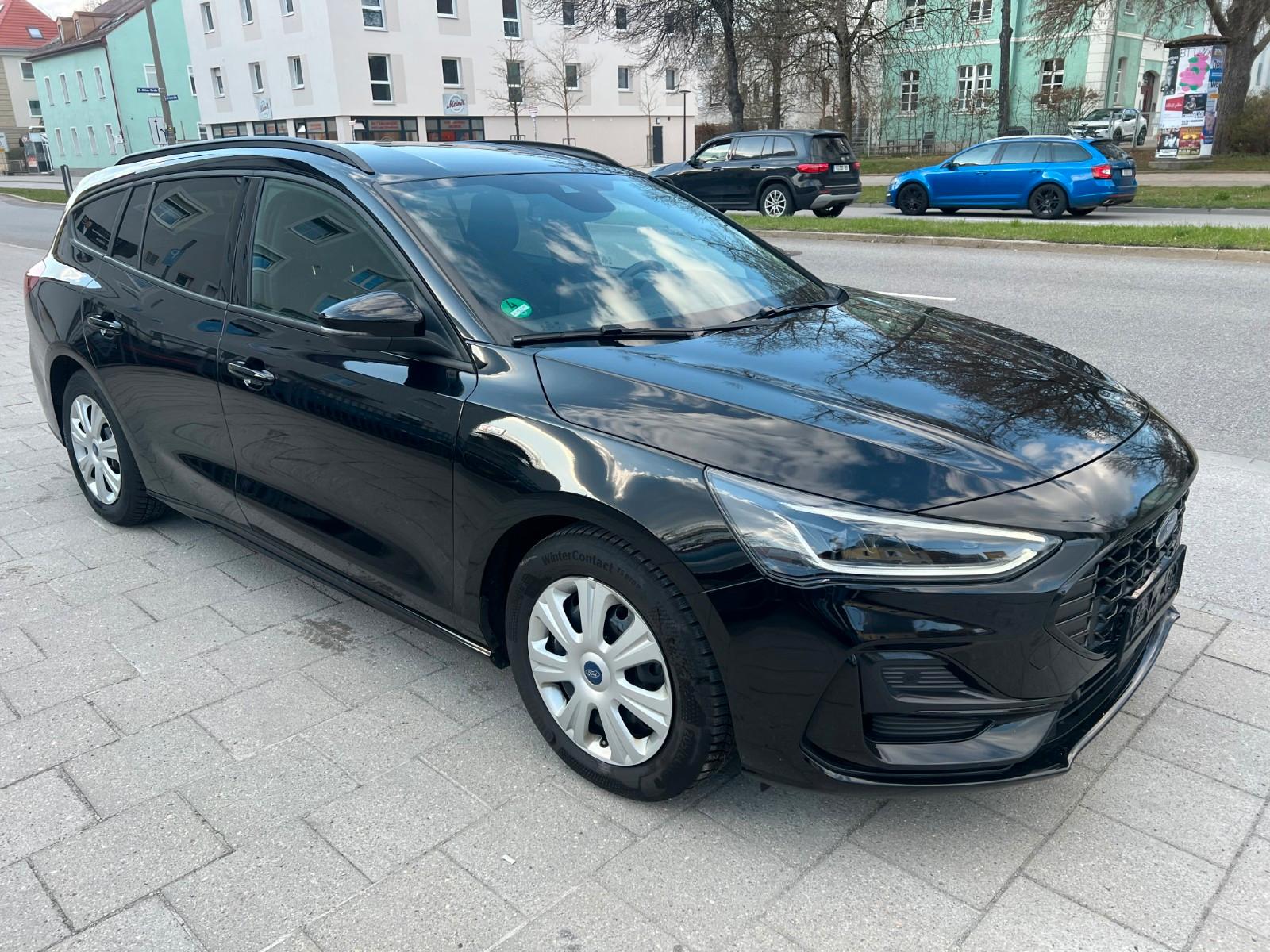 Ford Focus Turnier ST-Line X.Deutsches Fzg.Automatik.
