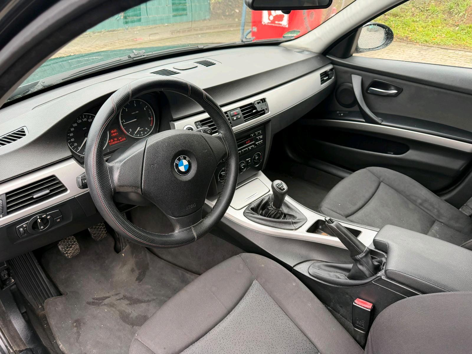 BMW 320 2005 — photo 5
