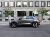 Volkswagen T-Roc R-Line 2.0 TSI Allrad/Pano/Kamera - Volkswagen T-Roc: Alcantara