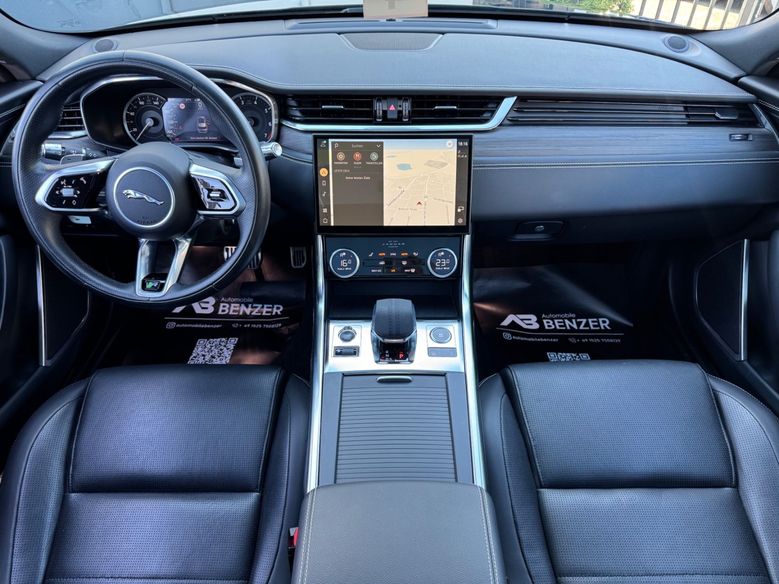 Fahrzeugabbildung Jaguar XF Sportbrake R-Dynamic SE AWD/PANO/KAM/MERIDIAN