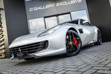 صورة مصغرة 35 لـ 2018 Ferrari GTC4LUSSO
