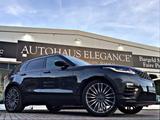 Land Rover Range Rover Velar R-Dynamic HSE Aut.~Navi~Kamera - Land Rover Range Rover Velar in Duisburg