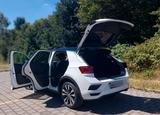 Volkswagen T-Roc R-Line1.5 TSI ACT OPF DSG UNITED UNITED - VW T-Roc von privat