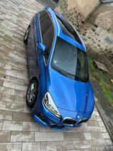 BMW 220d Gran Tourer xDrive M Sport - blaue BMW 220 Gran Tourer