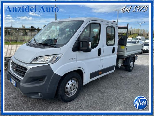 Fiat FIAT Ducato Maxi 2.3 Mjt Doppia Cabina con GRU imagem 3