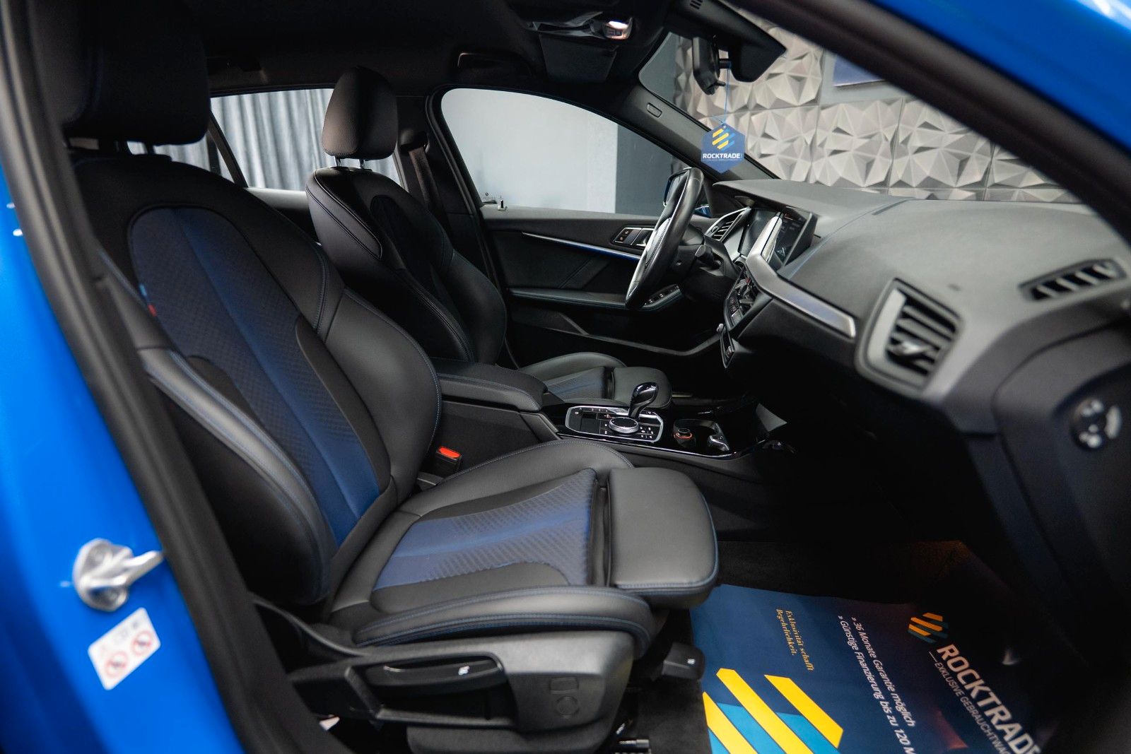 Fahrzeugabbildung BMW 118i M Sport Twin-Turbo Shadow Line *LED*DAB*