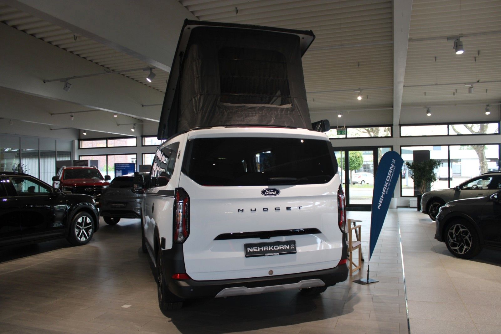 Fahrzeugabbildung Ford NUGGET L2 Active 40 JAHRE EDITION Aufstelldach