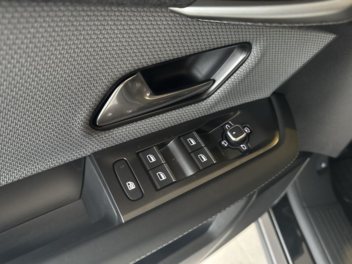 Opel Grandland (X) - Bild 10