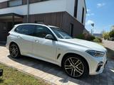 BMW X5 M50 individuell.  Laser.NightVision.Hud.Soft  - BMW X5 M50 aus 2018