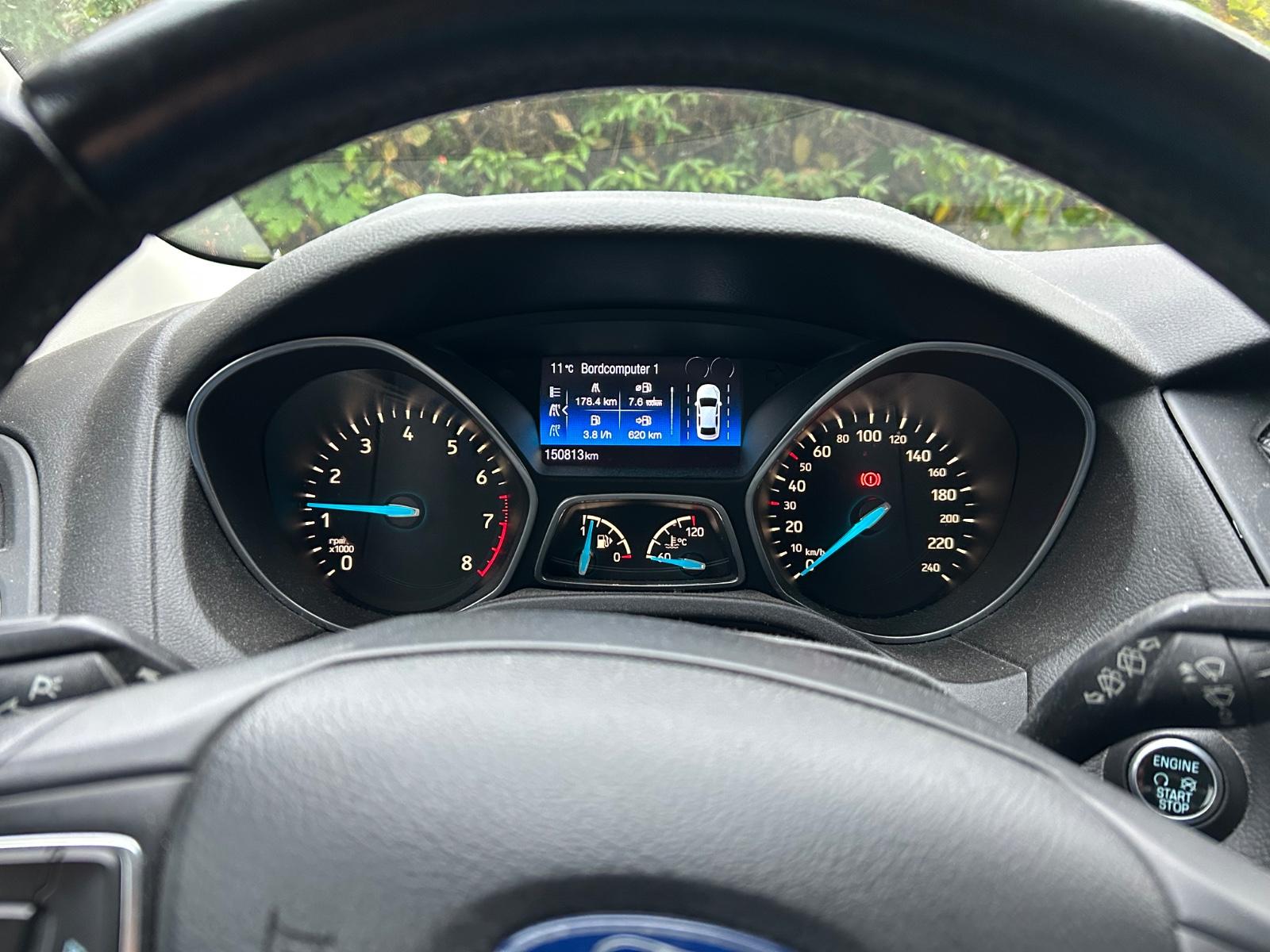 Ford Focus 2015 — photo 6