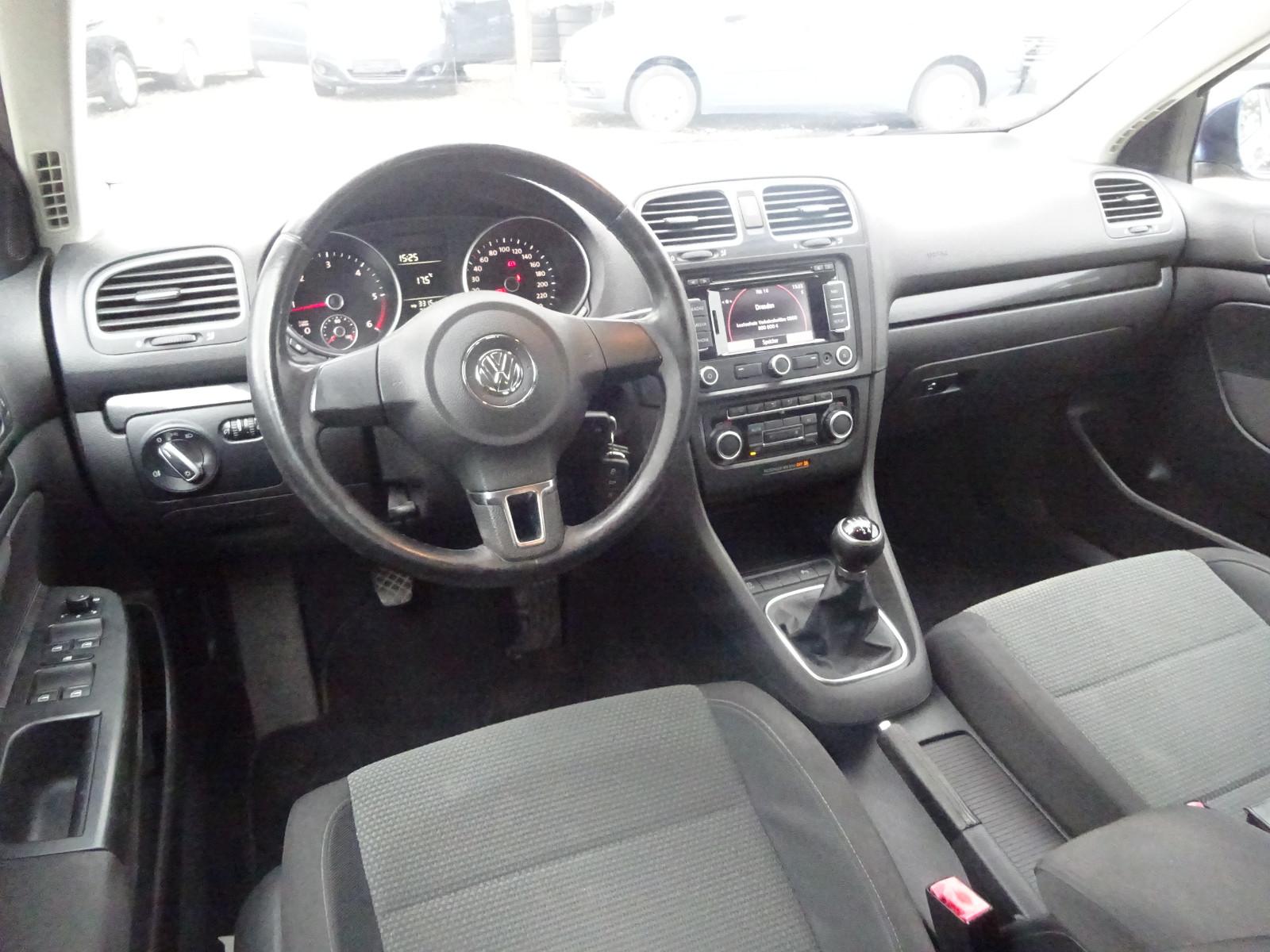 Volkswagen Golf 2010 — photo 9