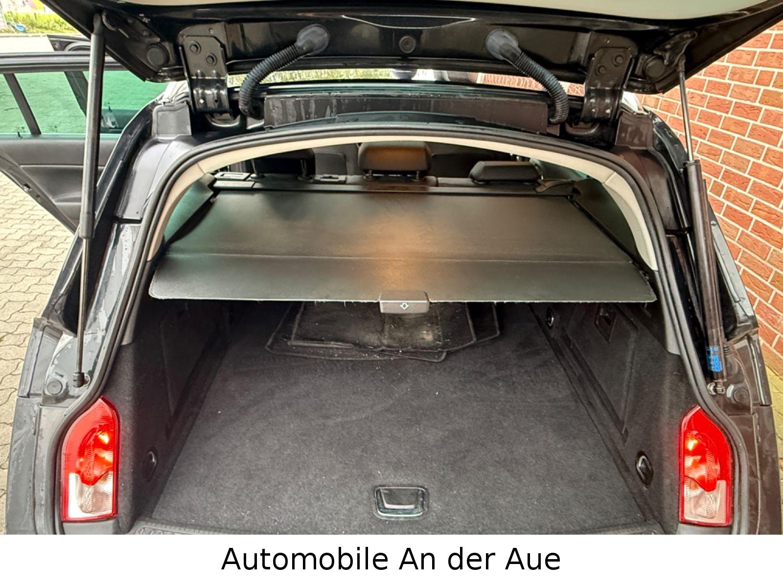 Opel Insignia 2015 — photo 16