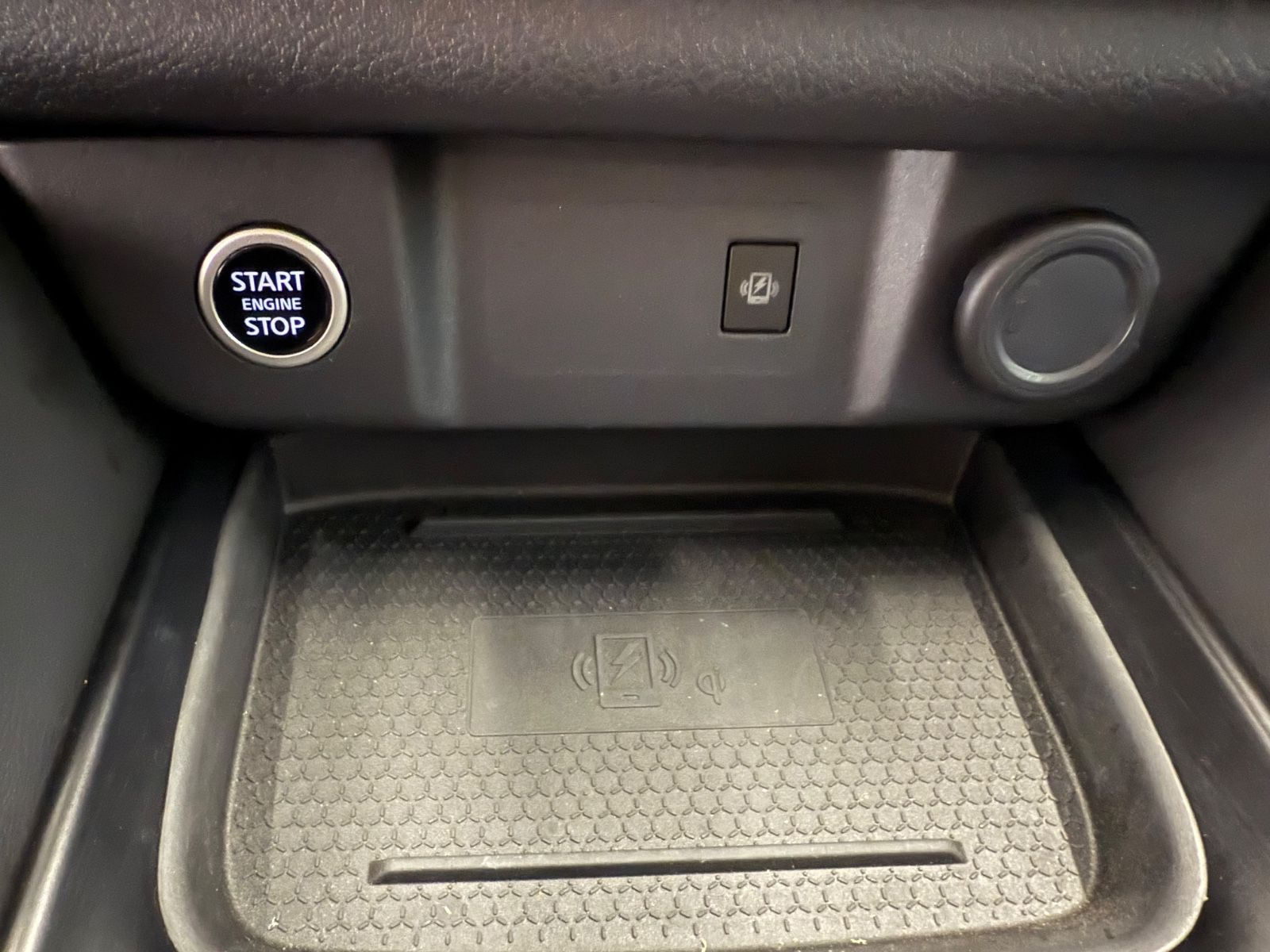 Fahrzeugabbildung Nissan Qashqai N-Connecta 360 ° Kamera Winter-Paket