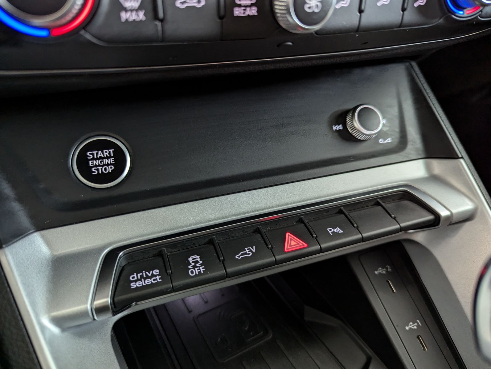 AUDI Q3 45 TFSI e S-tr. Sport-Sitze Leder ACC AHK 18" - Image 26
