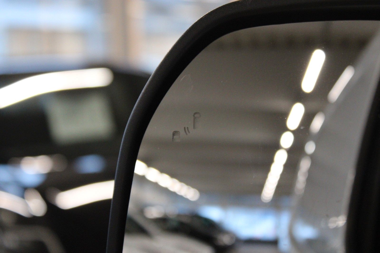 Fahrzeugabbildung Ford Transit Custom L1 TREND LED NAVI CAM ACC SHZ uvm