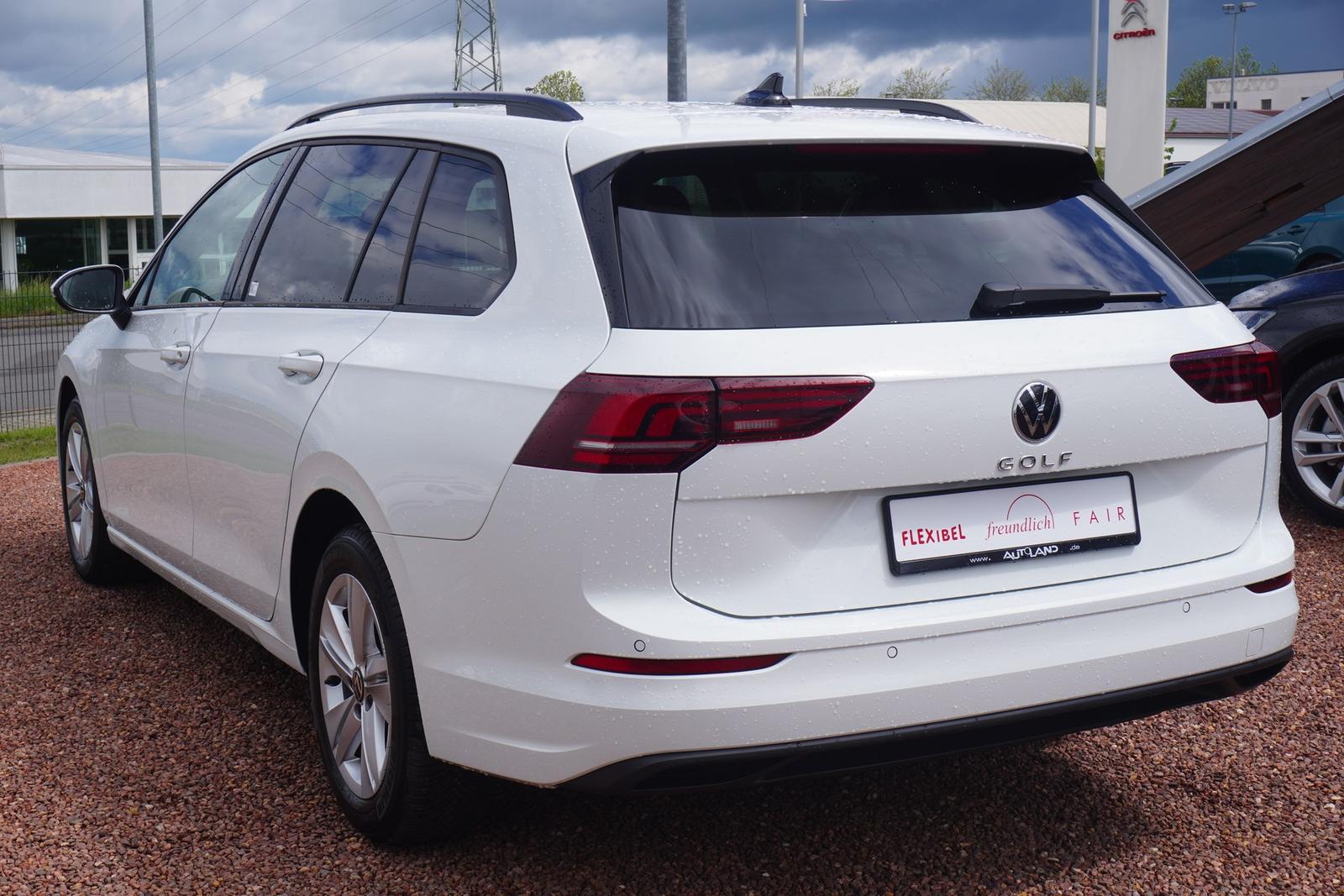 Volkswagen Golf VIII Variant 1.5 TSI LED App Connect ACC, миниатюра 4