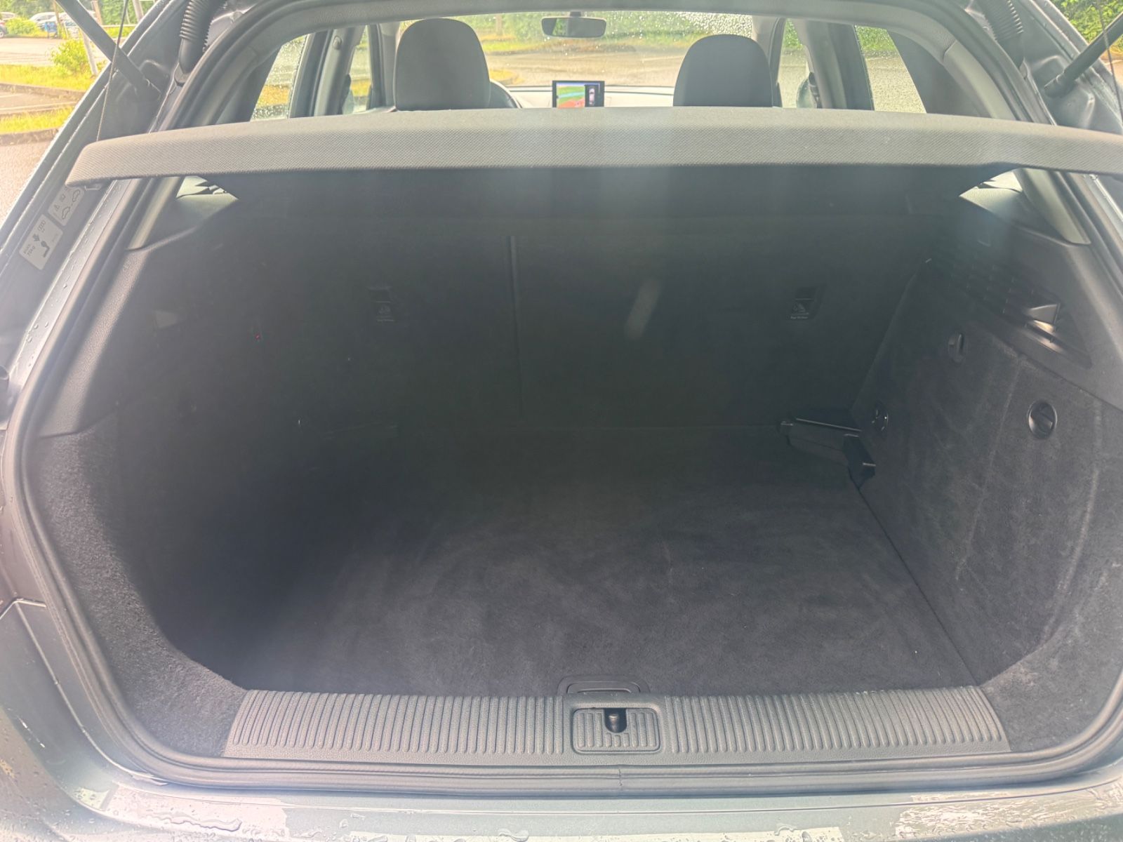 Fahrzeugabbildung Audi A3 Sportback 30 TDI sport Xenon+Navi+Bluetooth