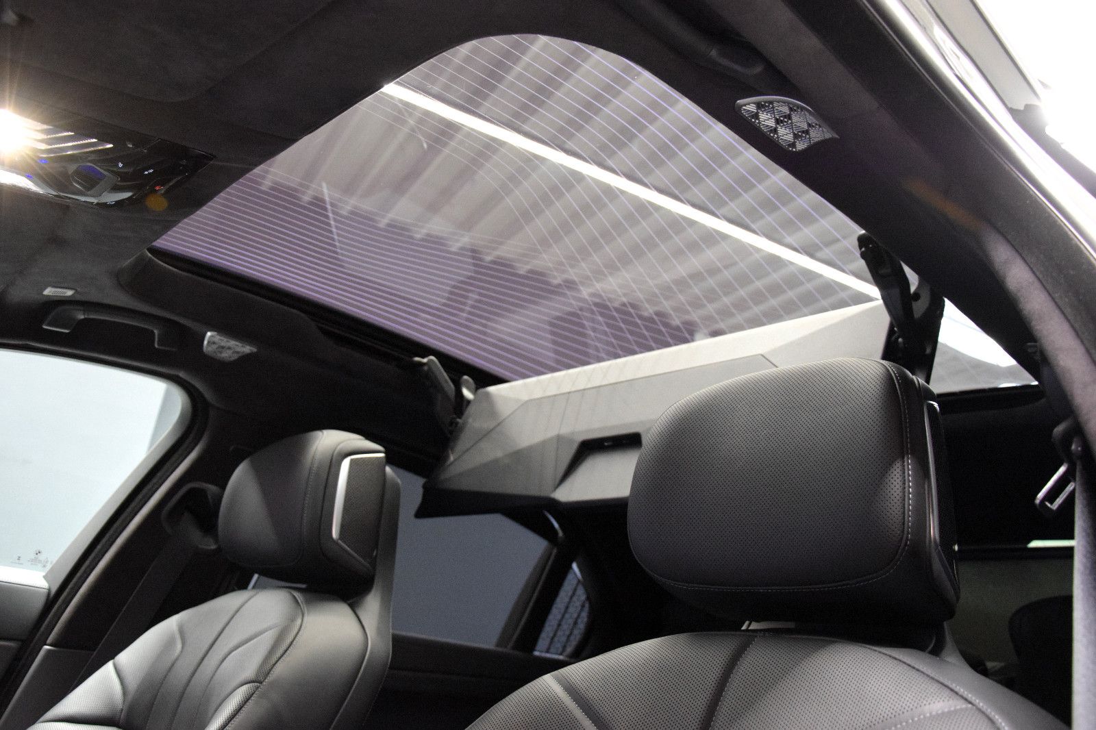 Fahrzeugabbildung BMW i7 xDrive M70 Performance TV Pano ACC B&W Stndhz