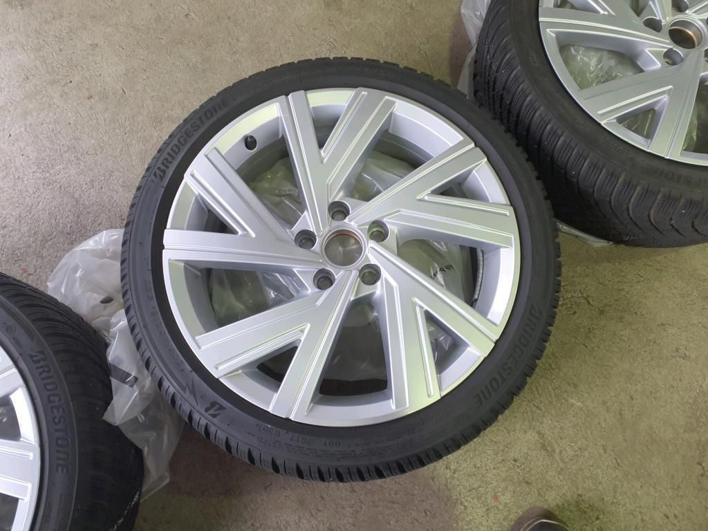 Volkswagen Golf GTI 2.0 TSI DSG Pano*Harman*PDC*Tempo*Klima