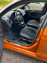 Audi A1 1.4 TFSI S tr. 136kW S line Sportback S line - Audi A1: Von Privat